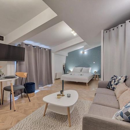 Appartement Renove Proche Arc Triomphe - 2P Париж Экстерьер фото